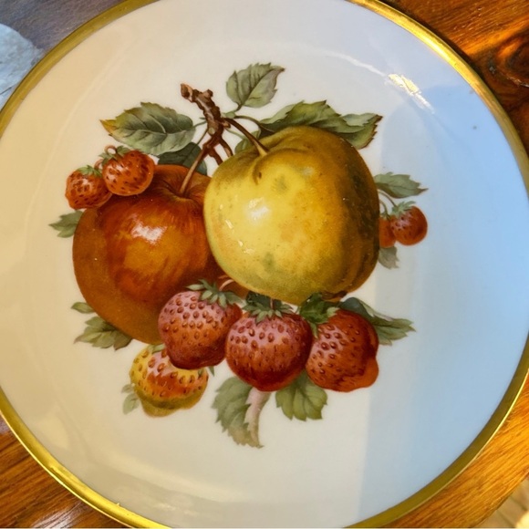 Set Of 2 JWK Western Germany Fine Porcelain Salad Plate Fruit Motif 7.5” Vintage - Picture 4 of 4